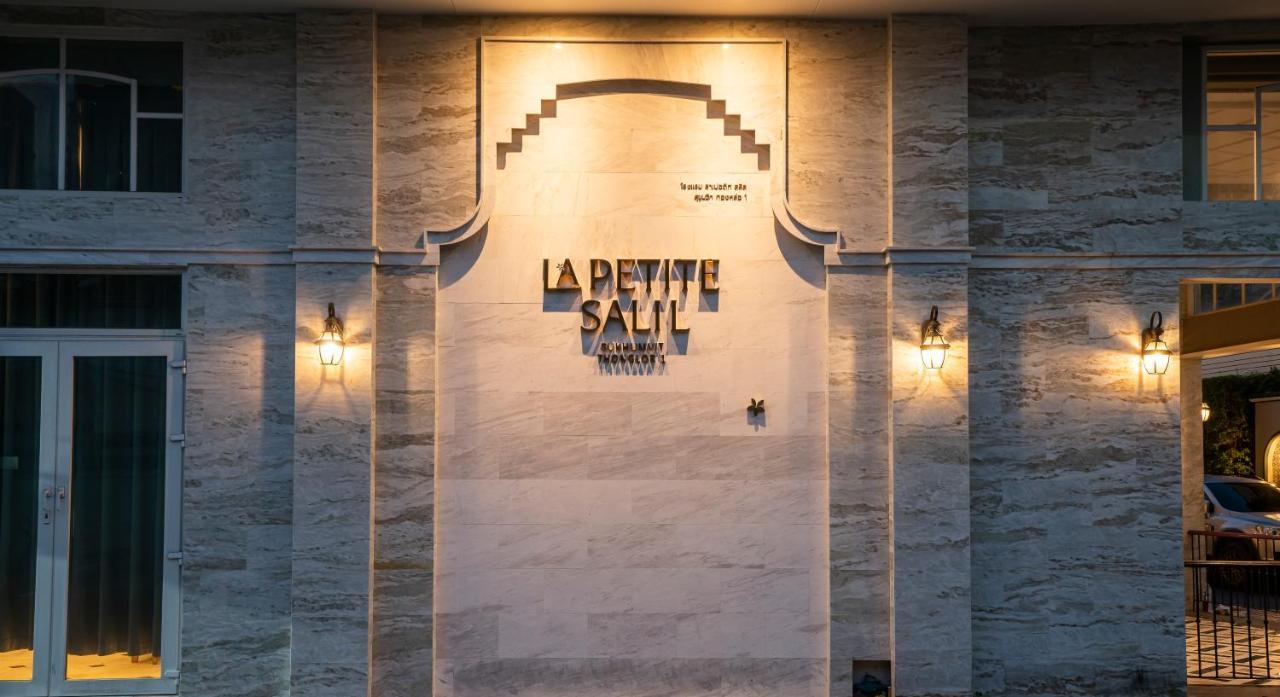 La Petite Salil Sukhumvit Thonglor 1 Hotel Bangkok Exterior foto