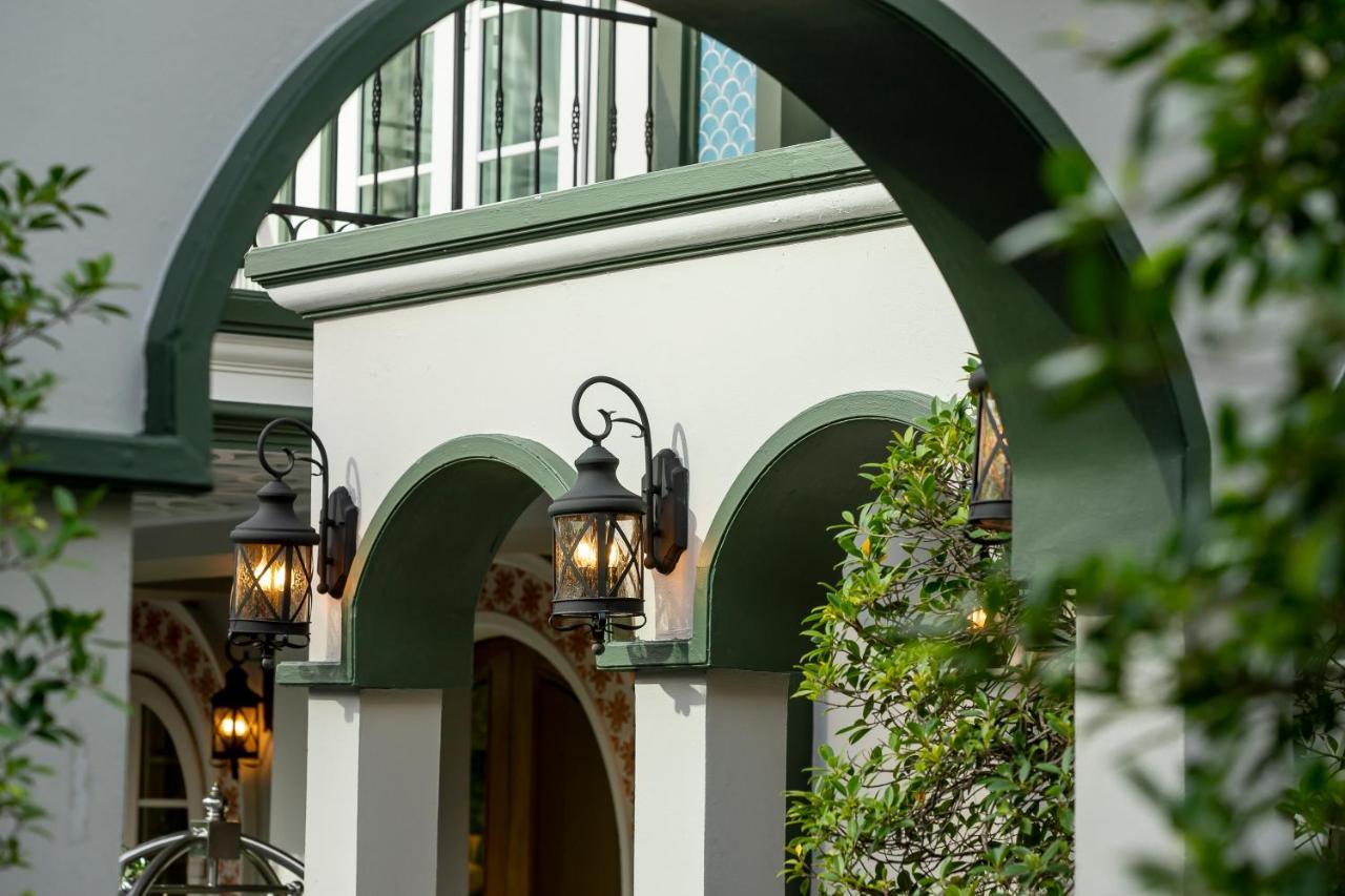 La Petite Salil Sukhumvit Thonglor 1 Hotel Bangkok Exterior foto