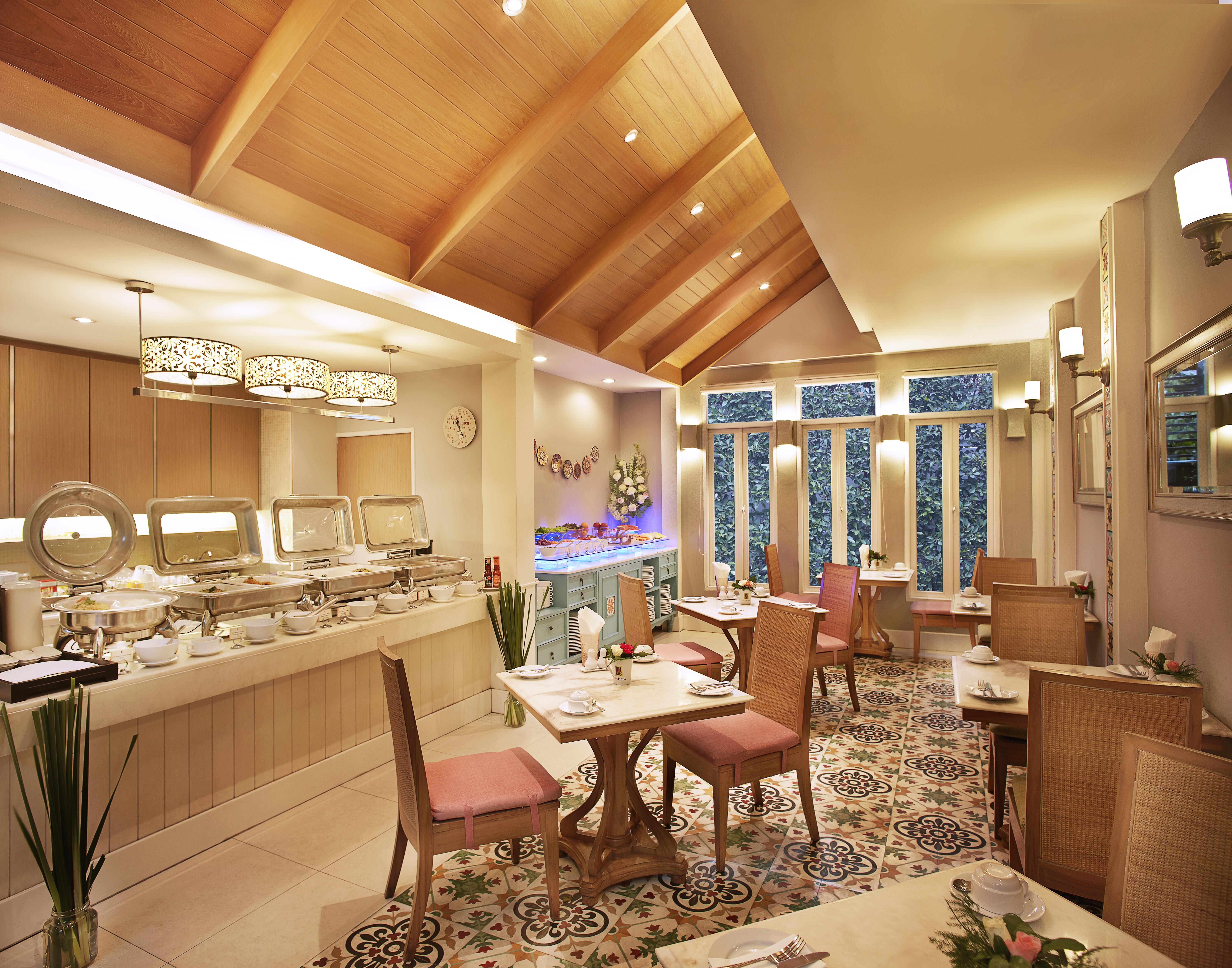 La Petite Salil Sukhumvit Thonglor 1 Hotel Bangkok Exterior foto